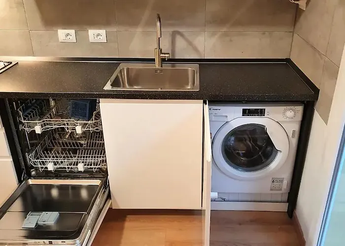 Fiera Station Apartment