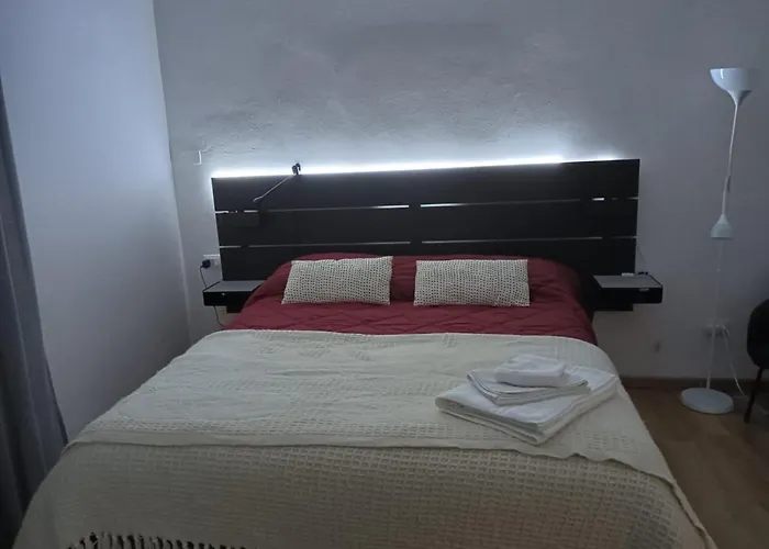 Fiera Station Apartment
